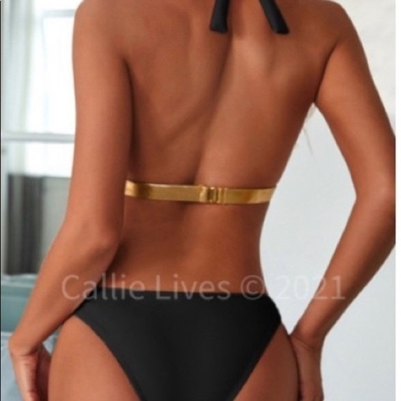 SAMPLE BLACK BEAUTY WITH GOLD BELT - Picture 4 of 7